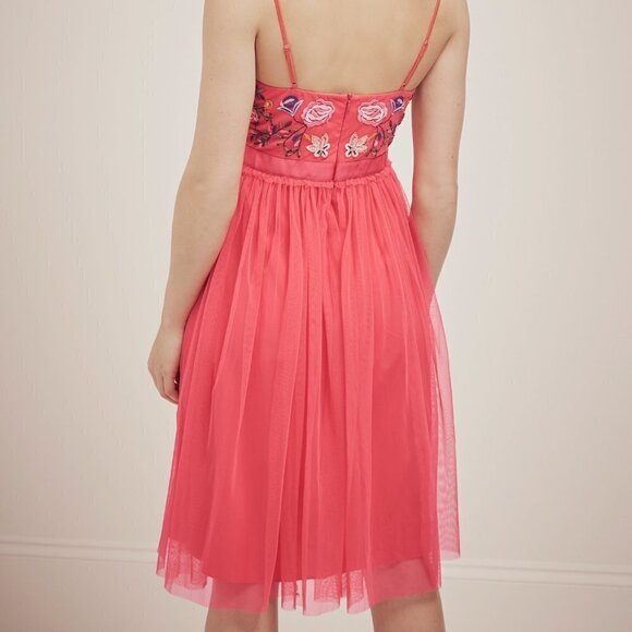 FRENCH CONNECTION Women's Embroidered Tulle Dress Size 4 NWT - Picture 2 of 16